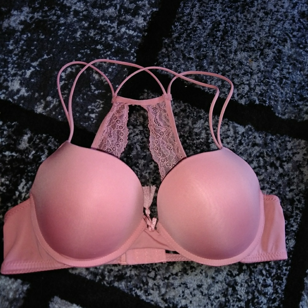 NWOT xoxo  bra